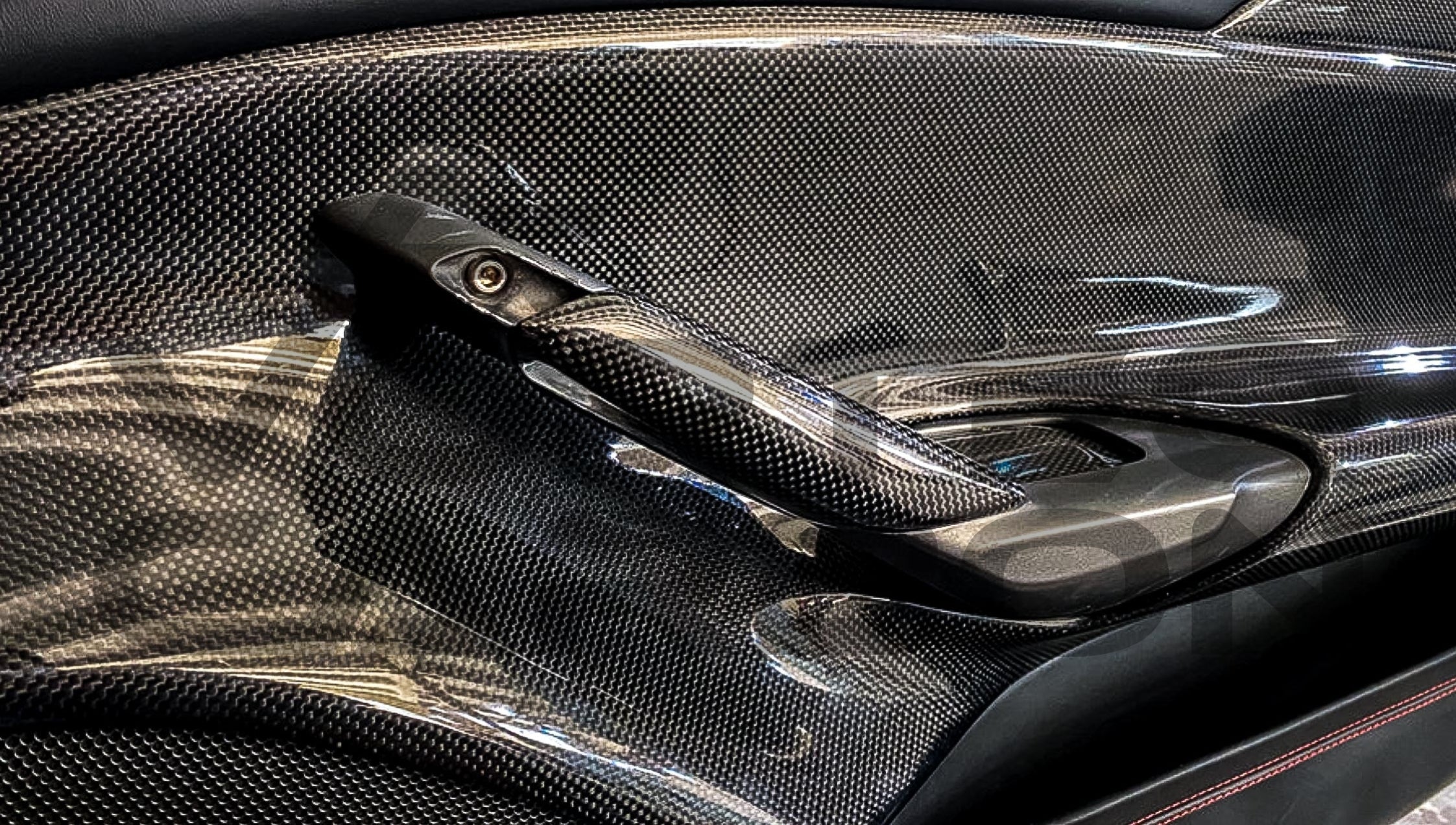 Carbon Fiber Interior Door Handle Ferrari 488 GTB/Spyder (2015 2020)