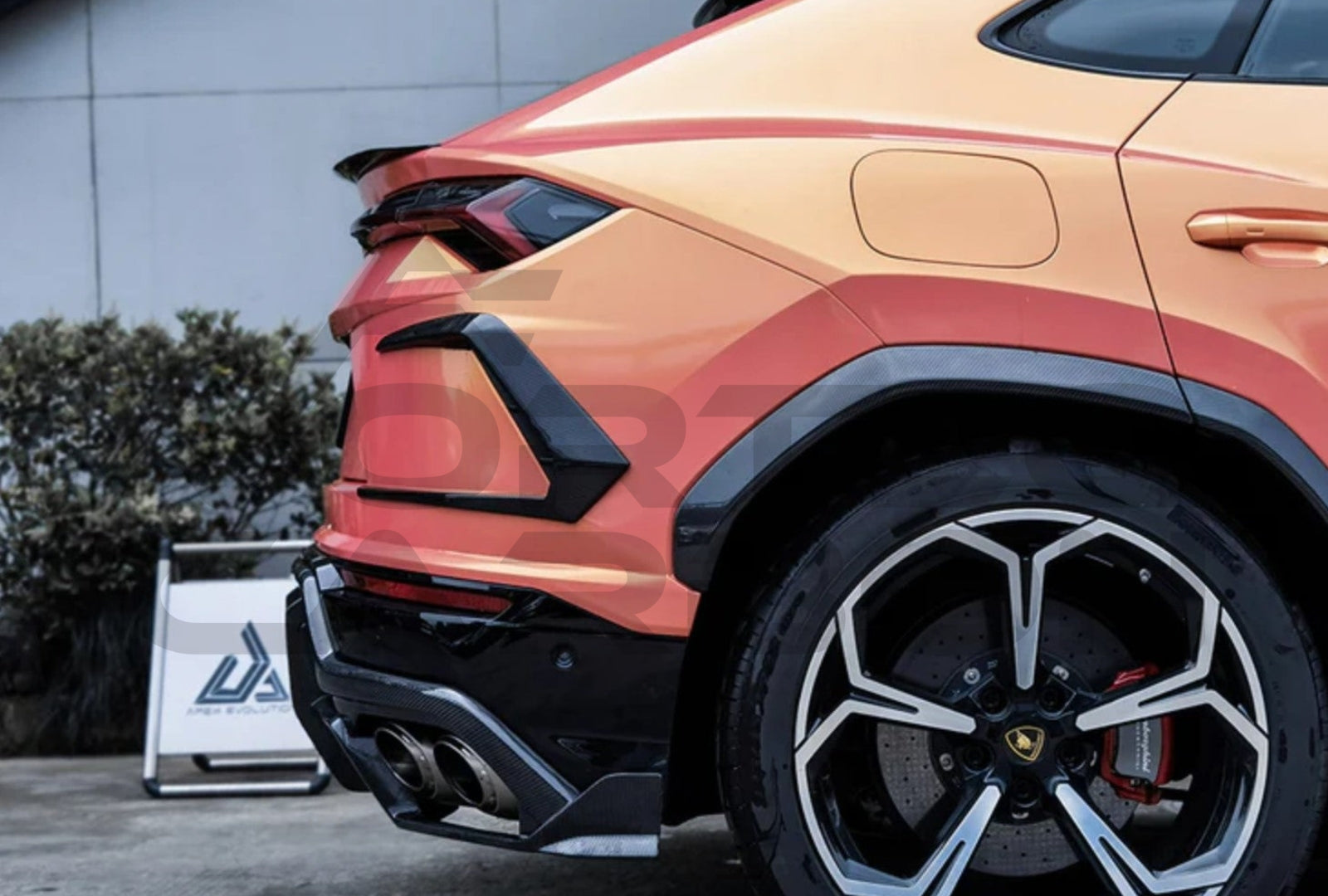 Carbon Fiber T Style Rear Bumper Side Vent Trim Lamborghini Urus.