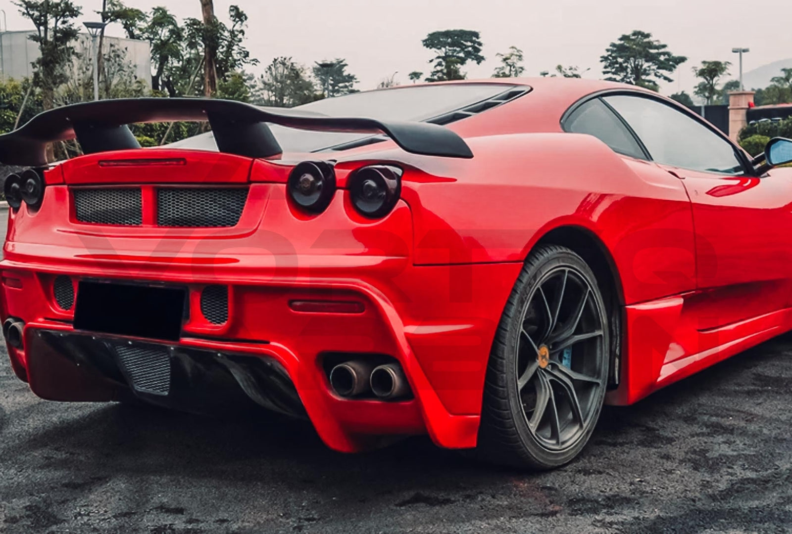 Carbon Fiber V Style Trunk Spoiler Ferrari F430 (2004 2009).