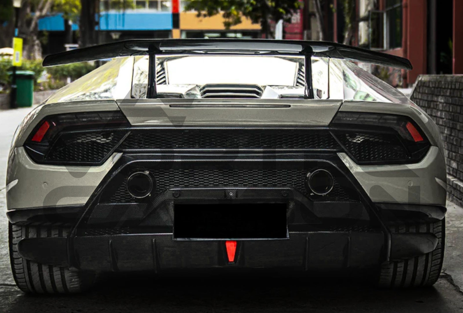 Carbon Rear Bumper Grill - Lamborghini Huracan LP580 LP610 (2015-2020)