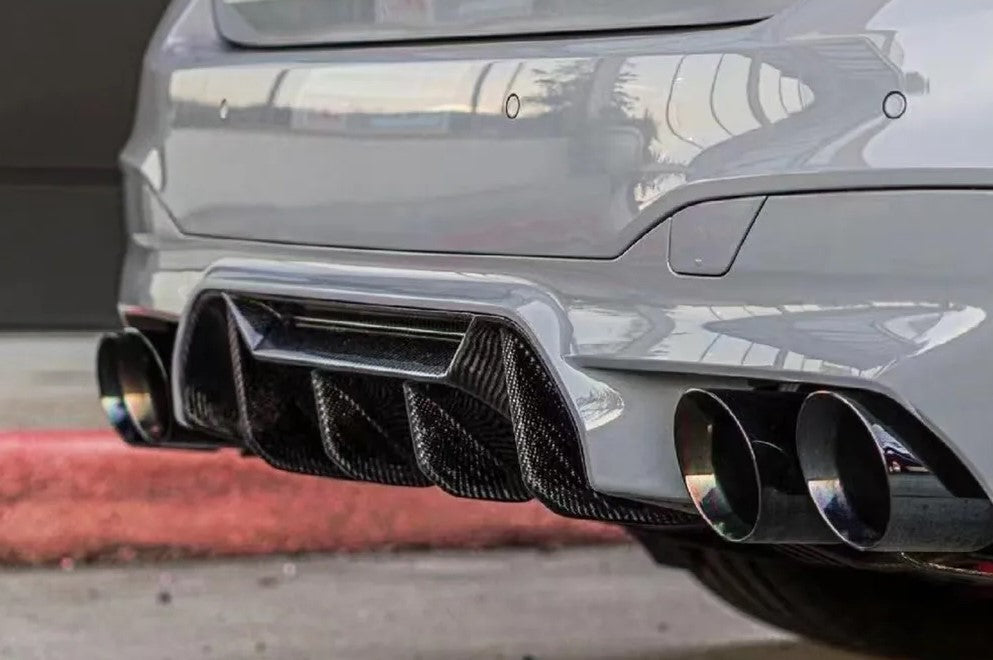 Carbon Fiber M Performance Style Rear Diffuser - BMW F90 M5