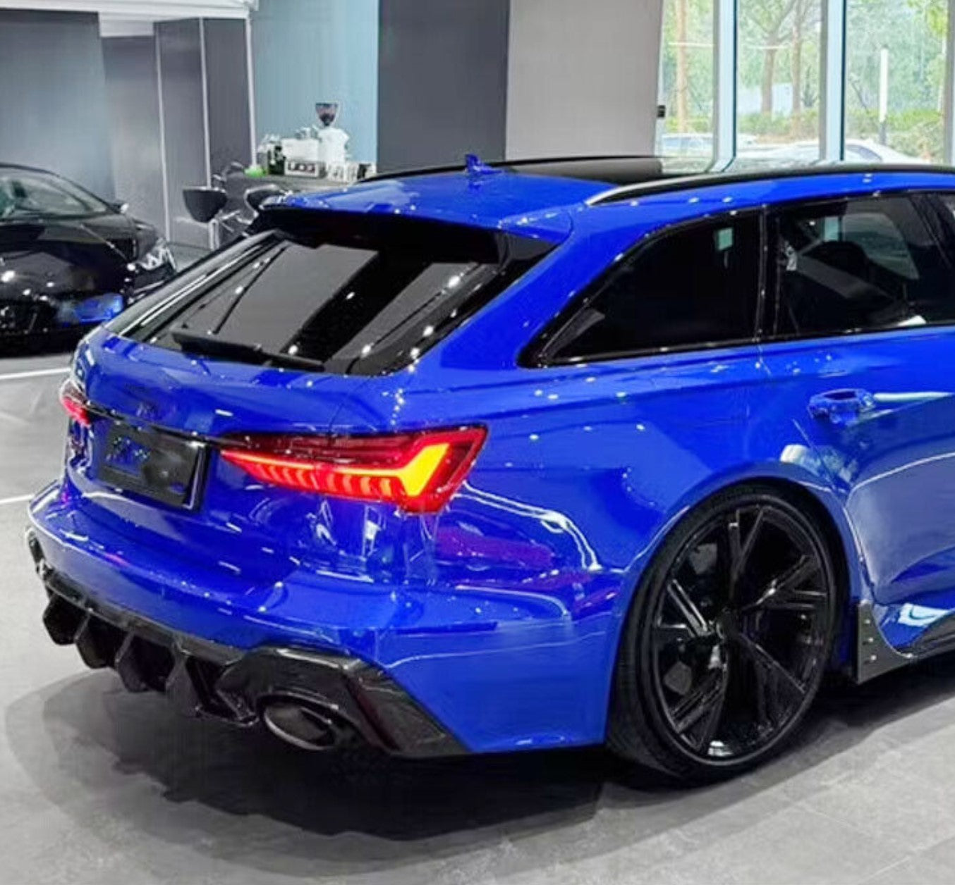 Carbon Fiber Rear Diffuser - Audi RS6 C8 Avant (2019-2023)