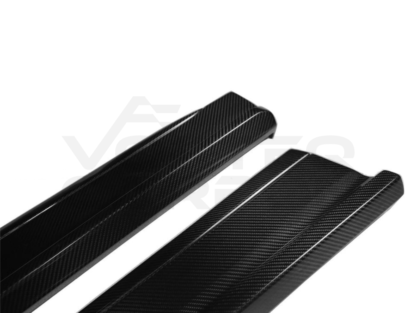 Carbon Fiber T Style Side Skirts - Lamborghini Urus