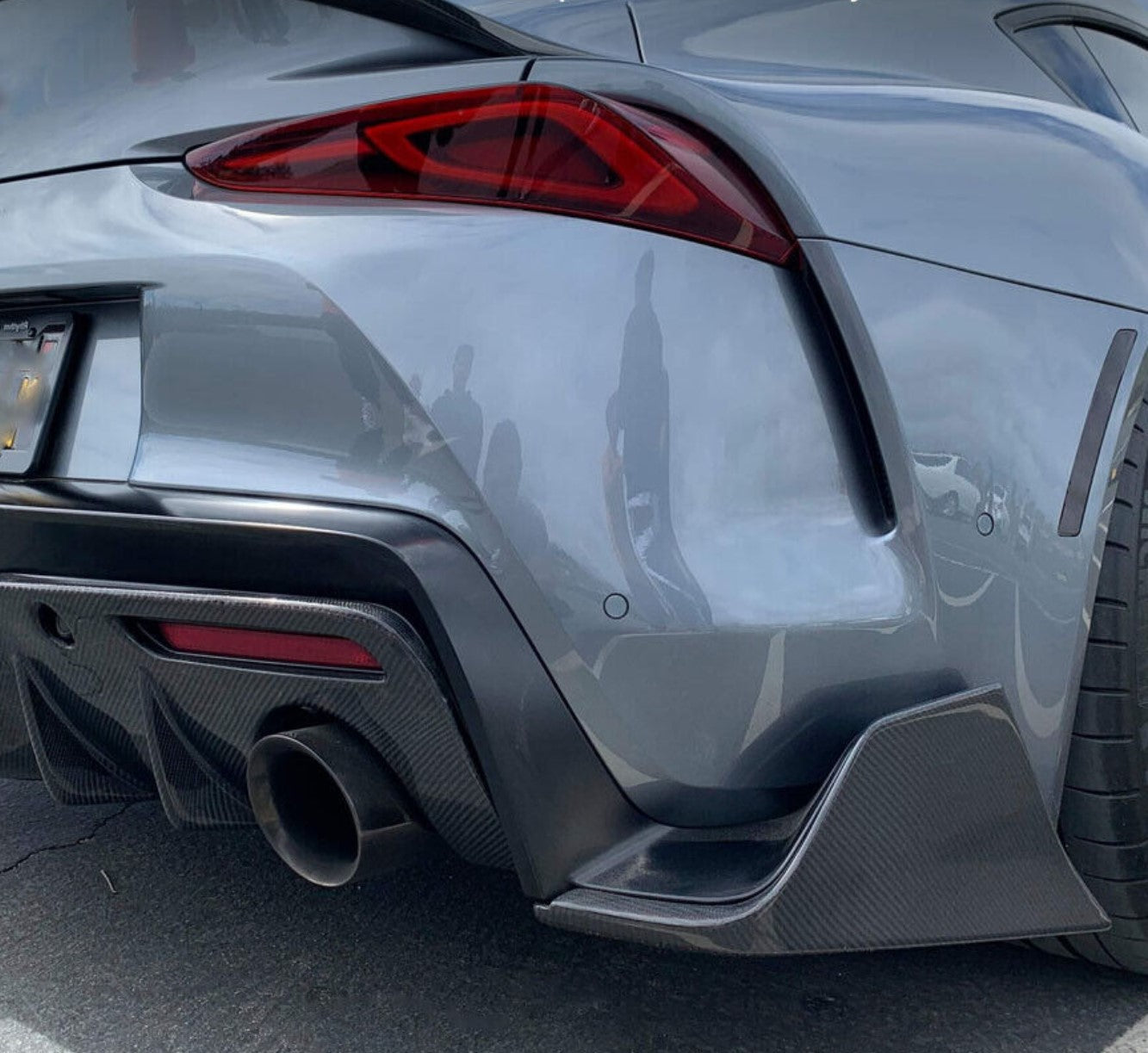 Carbon Fiber Rear Canard Splitters - Toyota Supra A90 A91