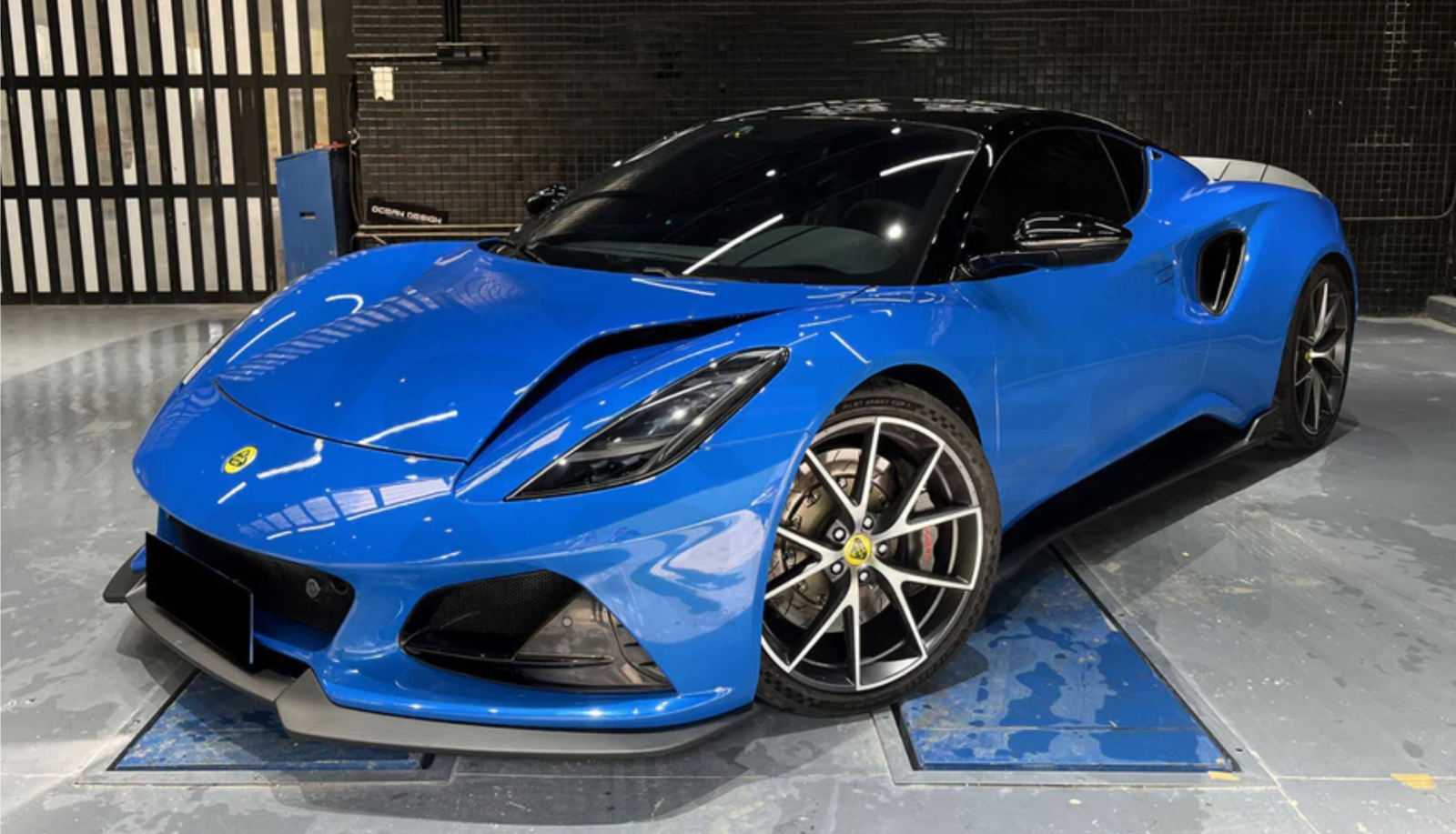 Carbon Fiber Performance Style Front Lip - Lotus Emira