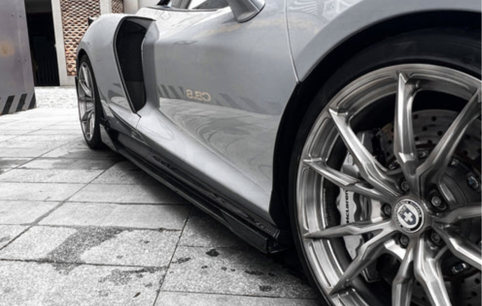 vorteq carbon fiber mclaren gt wp style side skirts