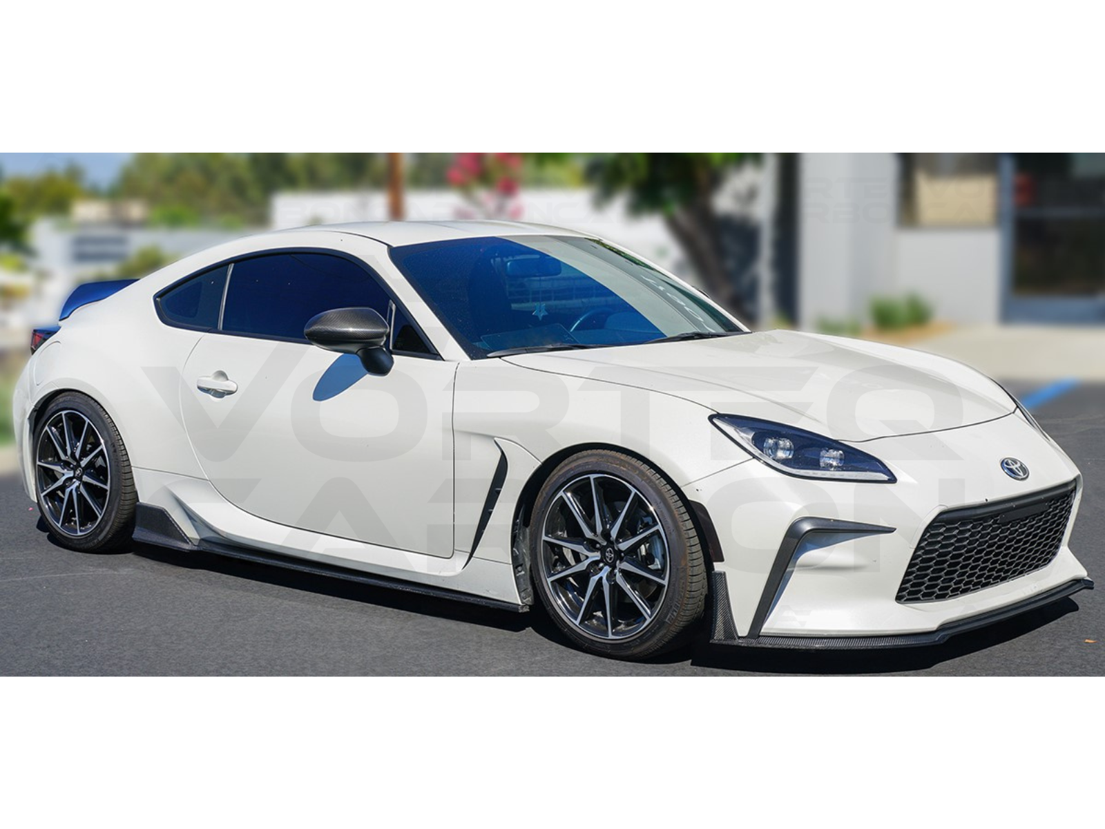 Carbon Fiber R Style Side Skirts - Toyota GR86 / Subaru BRZ (ZN8/ZD8)
