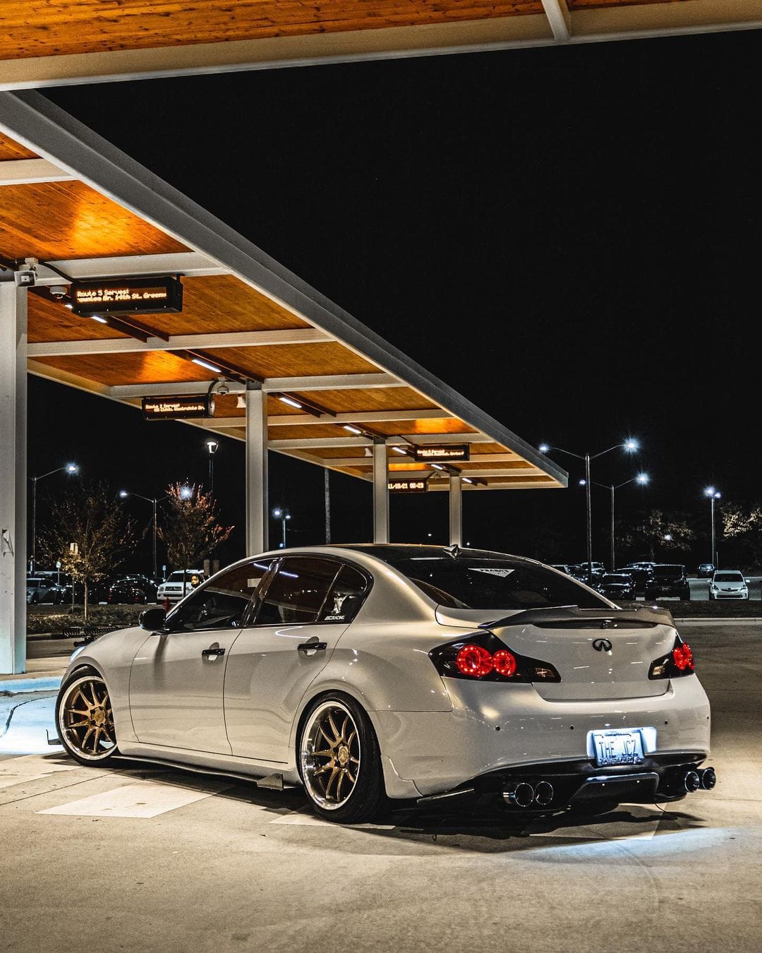 Carbon Fiber Trunk Spoiler PSM High Kick Style - Infiniti G37