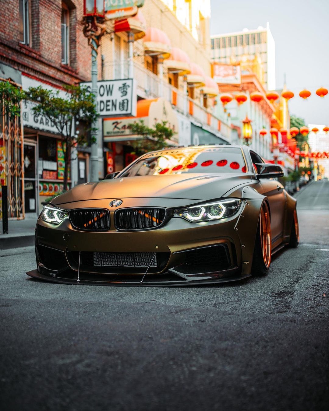 Carbon Fiber Front Kidney Grilles (Dual Slat) - BMW F32 F33 F36