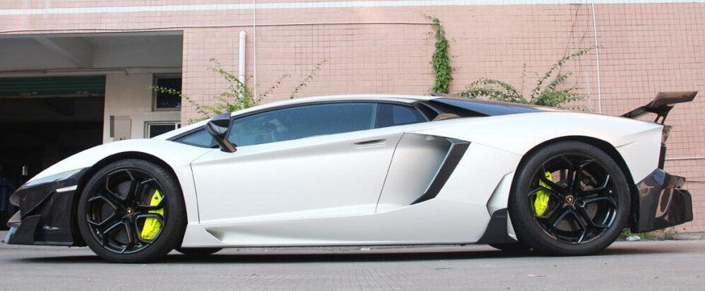 Carbon Fiber Performance Side Skirts - Lamborghini Aventador