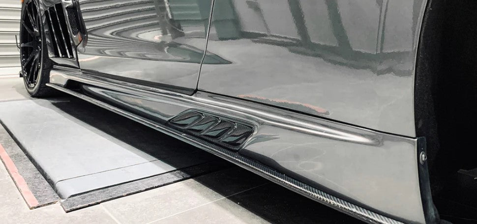 Carbon Fiber V Style Side Skirts - Nissan R35 GTR (2008-2022)