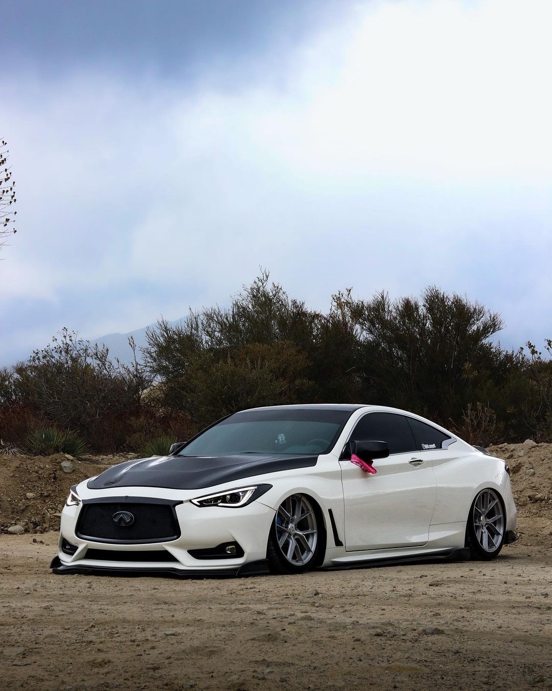 Infiniti Q60