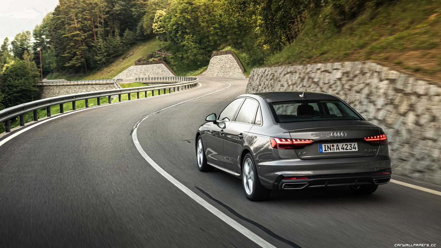 Audi A4 S4