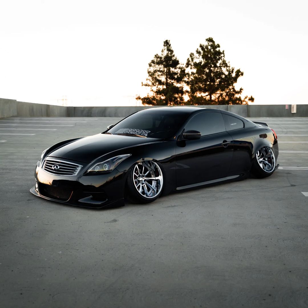 Infiniti G37