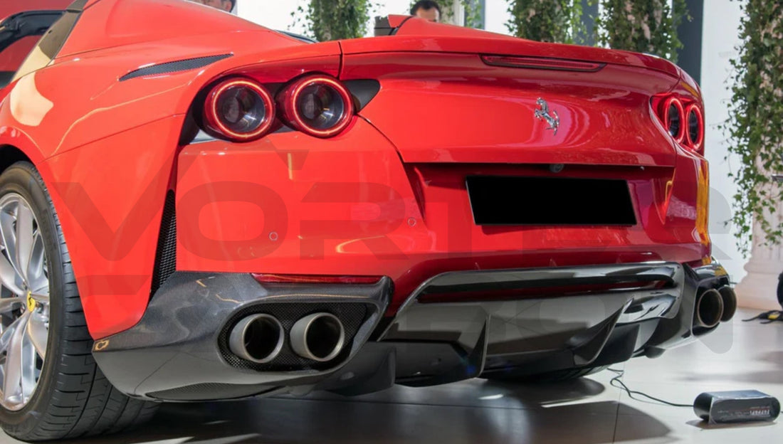 Carbon Fiber OEM Style Rear Exhaust Diffuser Ferrari 812 Superfast / GTS (2017 2024).