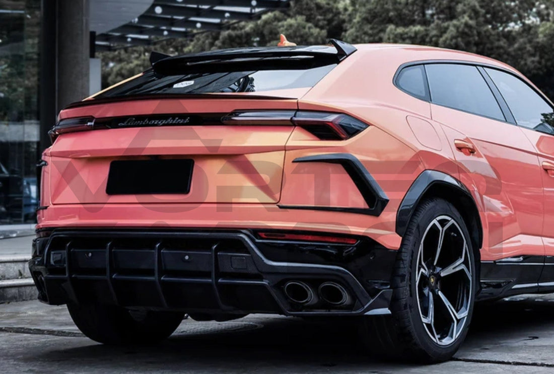 Carbon Fiber T Style Rear Diffuser Lamborghini Urus.