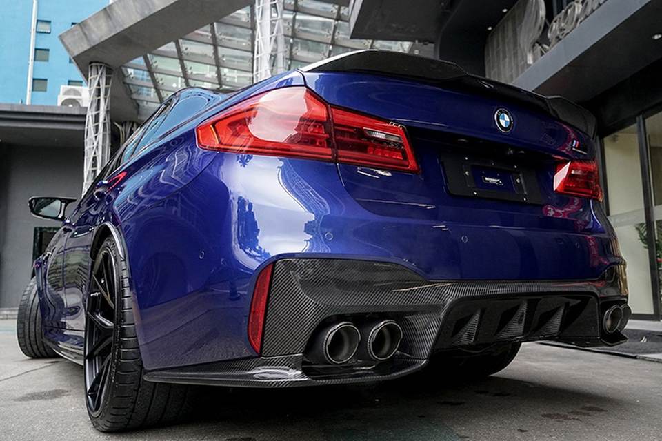 Carbon Fiber 3D Style Rear Diffuser (V1) - BMW F90 M5